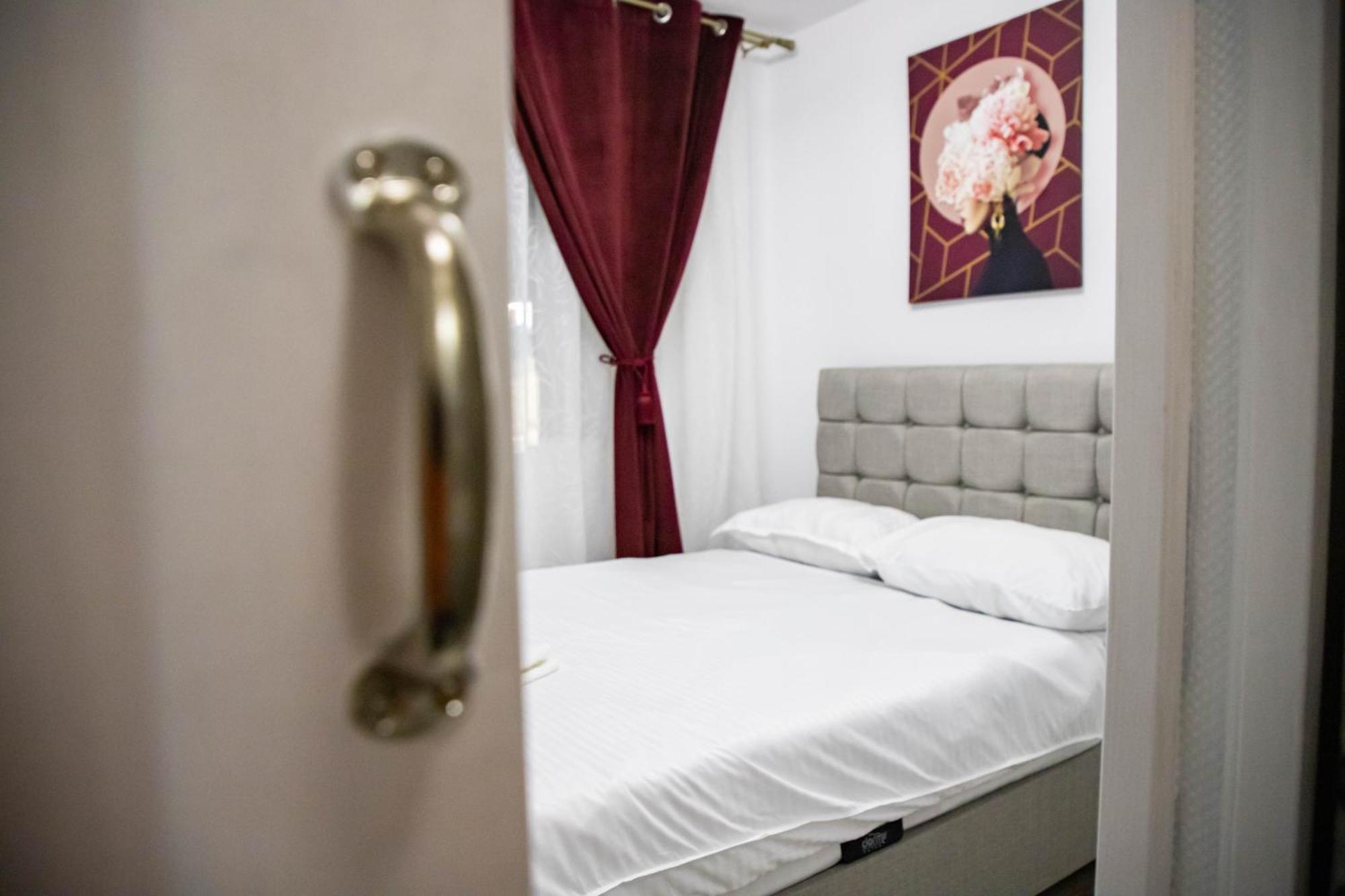 Sib Jo Central Apartments Sibiu Buitenkant foto